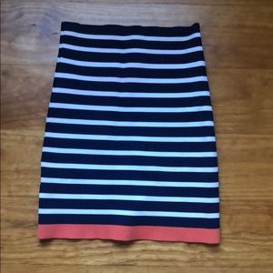 BCBG body con pencil skirt xs